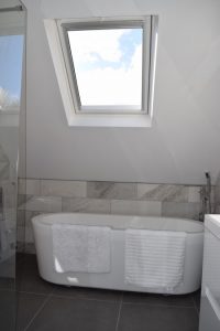 Surrey-Bathroom-extensions